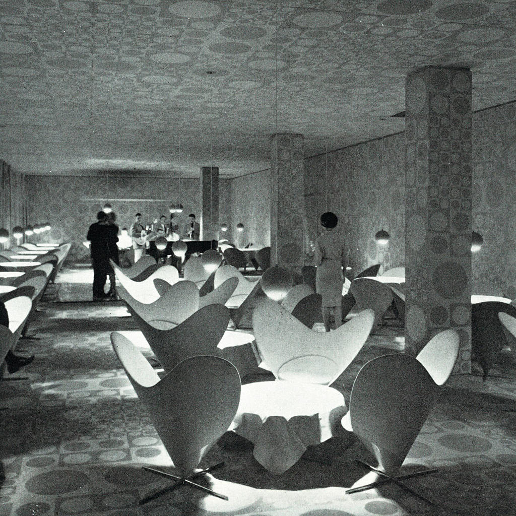 Innredningen av Restaurant Astoria, Trondheim