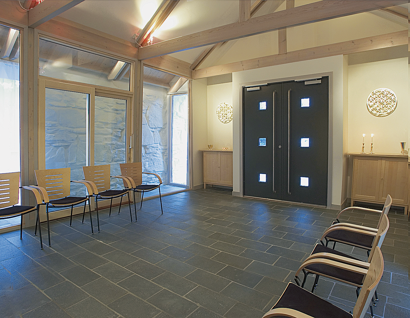 Stille rom i den tidligere låven.