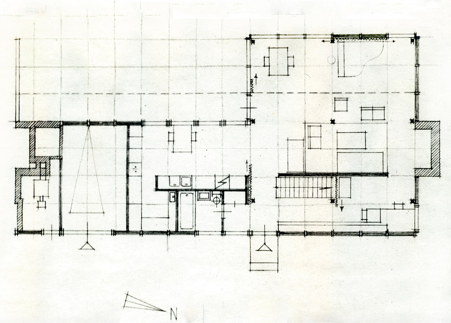 Norberg-Schulz’ plan over Planetveien 14 som viser bruken av Schindlers 4-fotsmodul. Foto: fra Norberg-Schulz‘ arkiv, Nasjonalmuseet for kunst, arkitektur og design - stiftelsen Arkitekturmuseet.