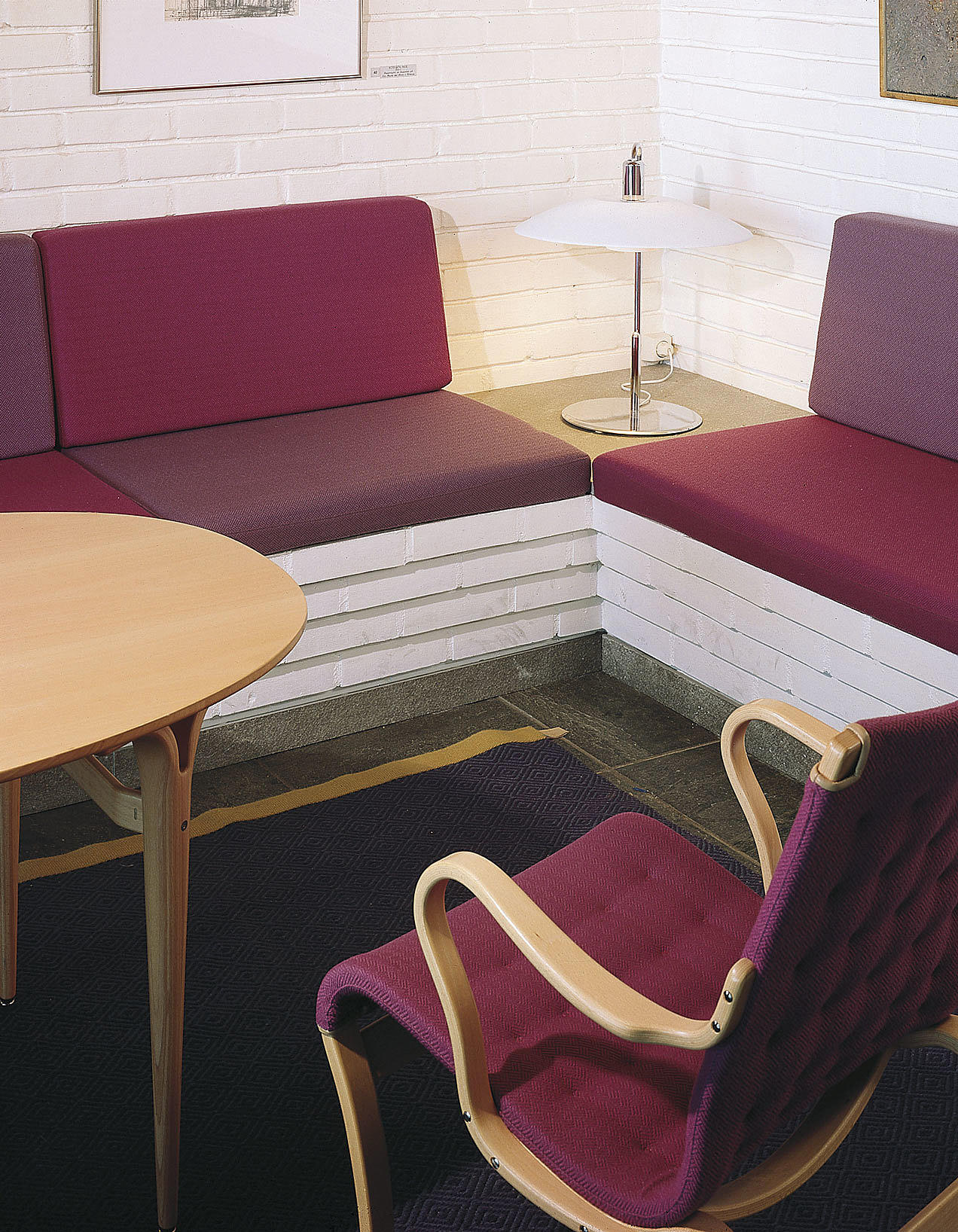 Voksenåsen kurs- og konferansesenter, Oslo. Innredning 1989. Foto: Teigens fotoatelier