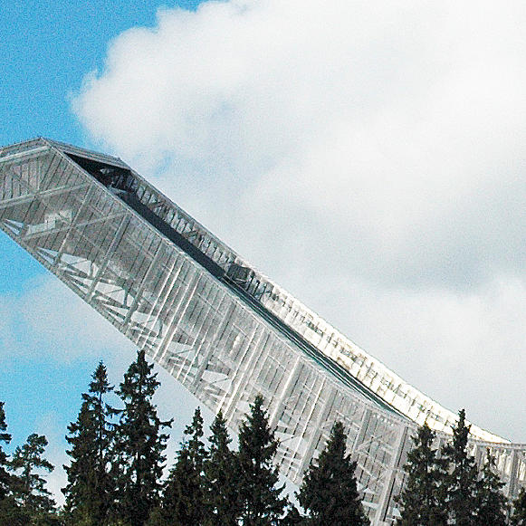 Nye Holmenkollen hoppanlegg, Oslo