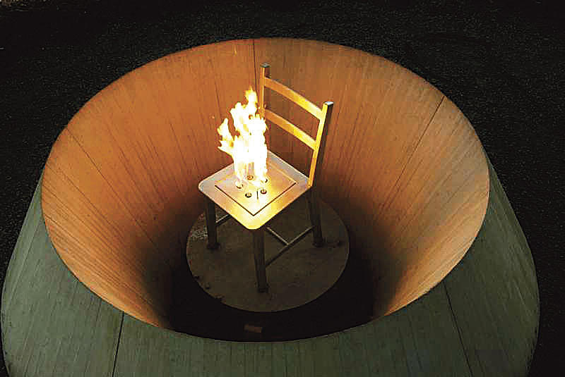 Louise Bourgeois‘ installasjon. Foto: Bjarne Riesto