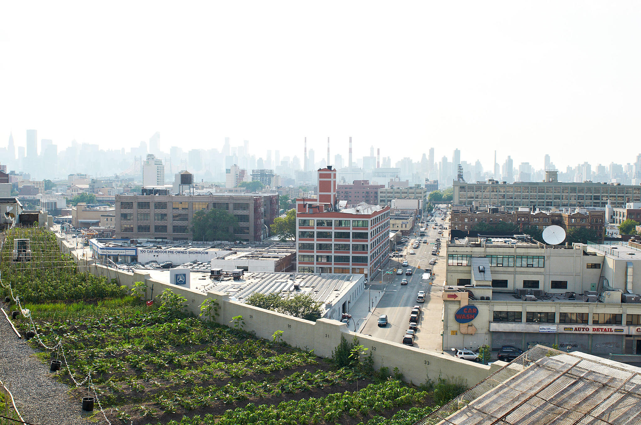 Brooklyn Grange rooftop farm, Queens. Potensialet for å gjøre bruk at byens tak er åpenbart. Foto: Are Carlsen
