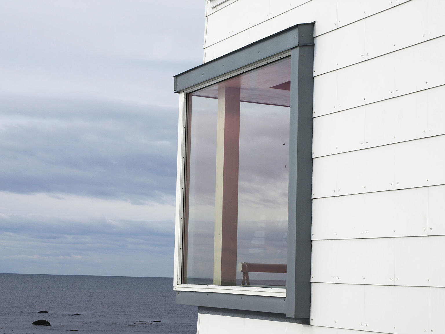 Detalj av karnappet i kafeen.