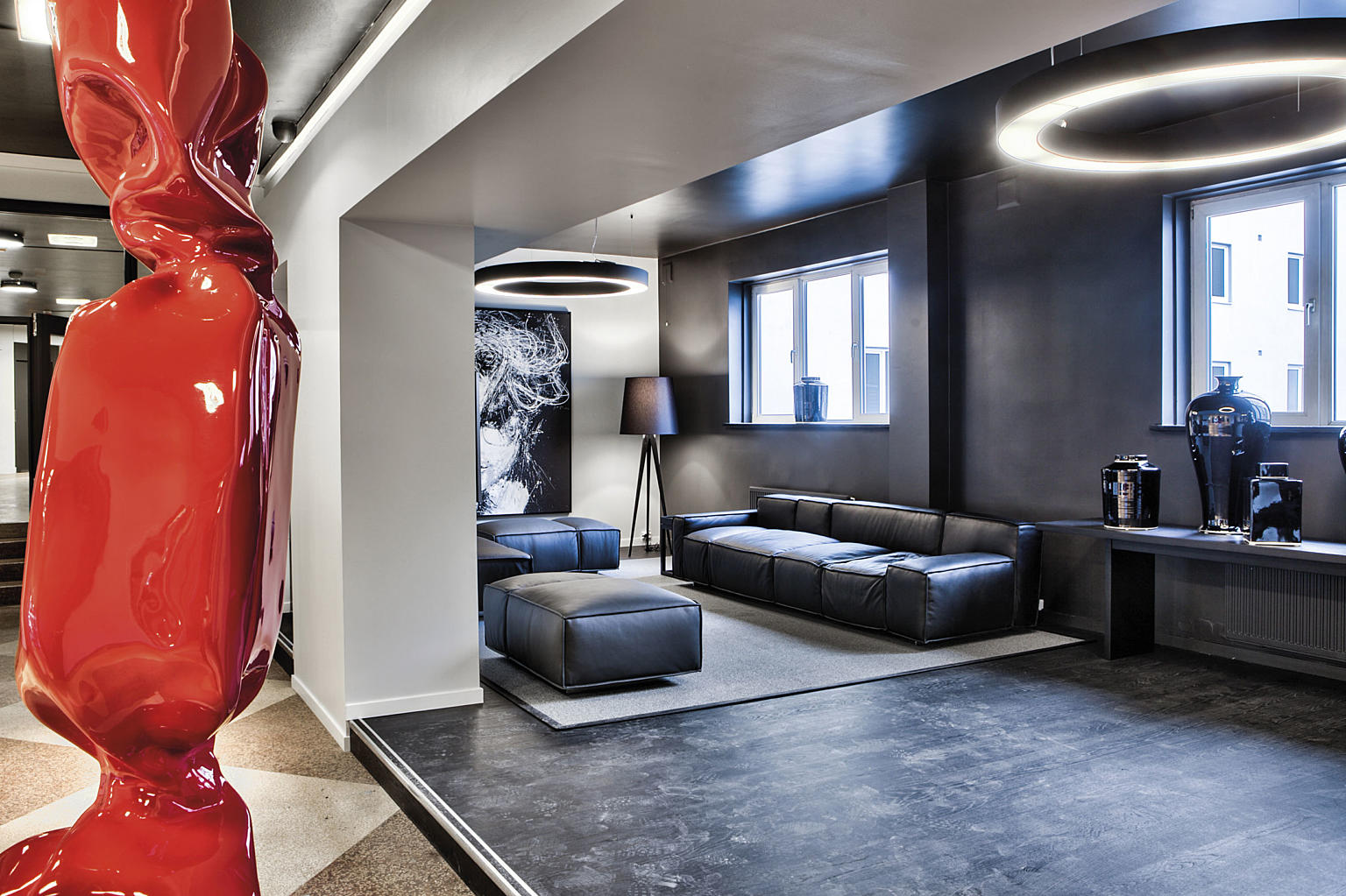 Bolig med fellestilbud, for 50+-markedet. Fra resepsjons-området, Parkveien 64. Interiør: Radius Design.