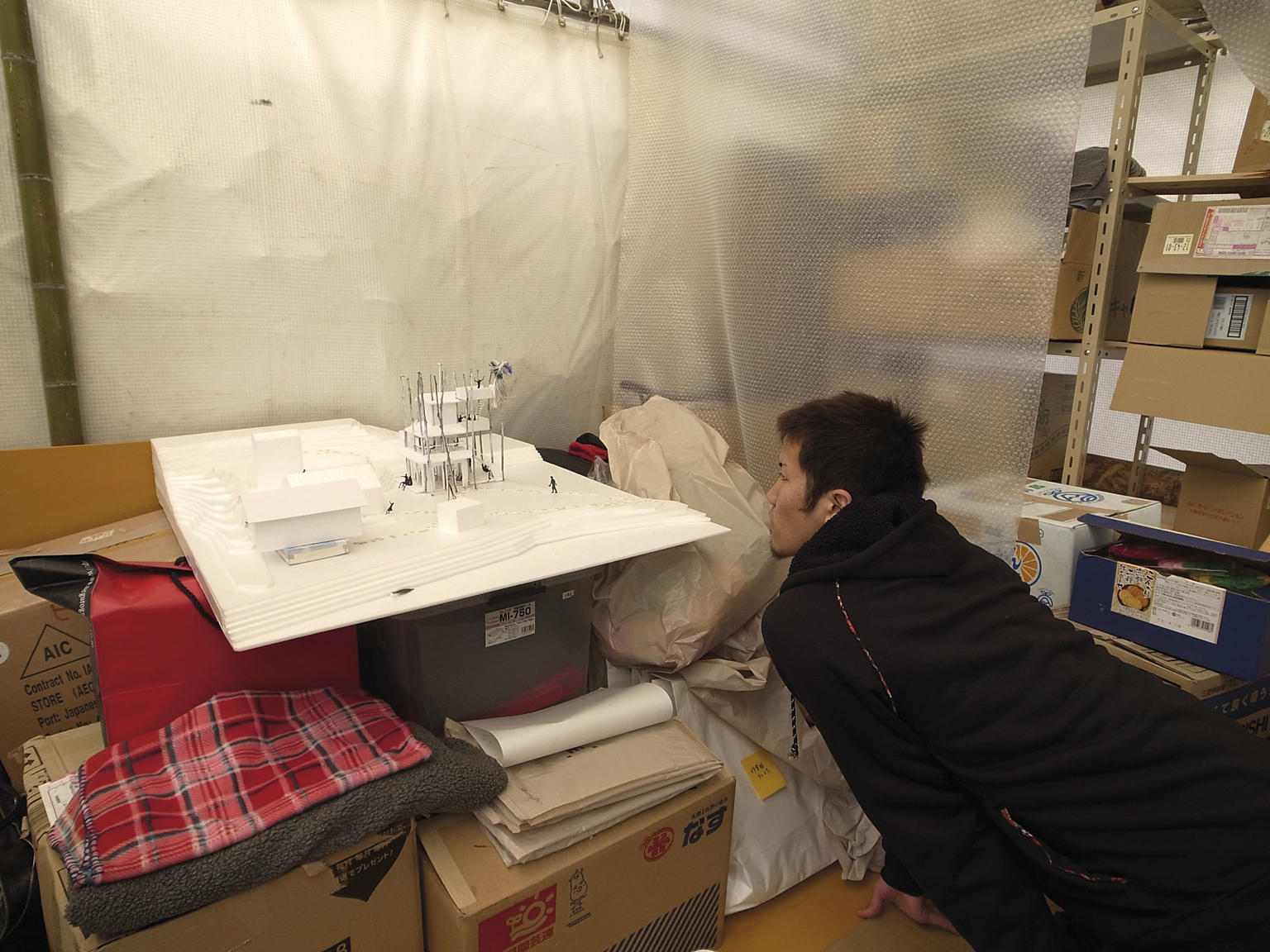 Møter i Rikuzentakata, februar 2012. Foto: Naoya Hatakeyama