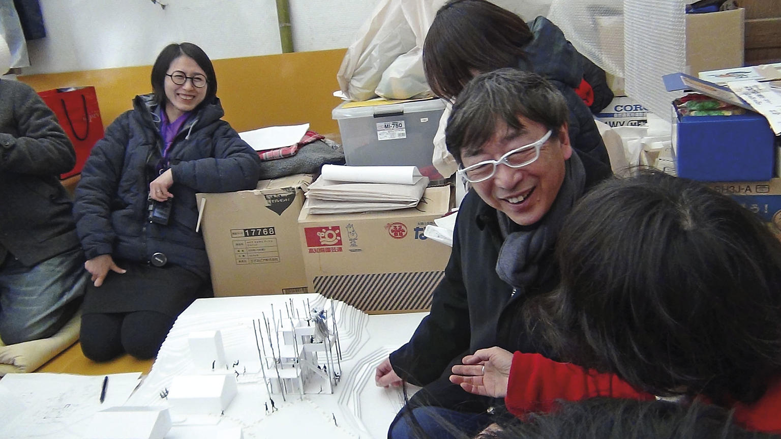 Møter i Rikuzentakata, februar 2012. Foto: Naoya Hatakeyama