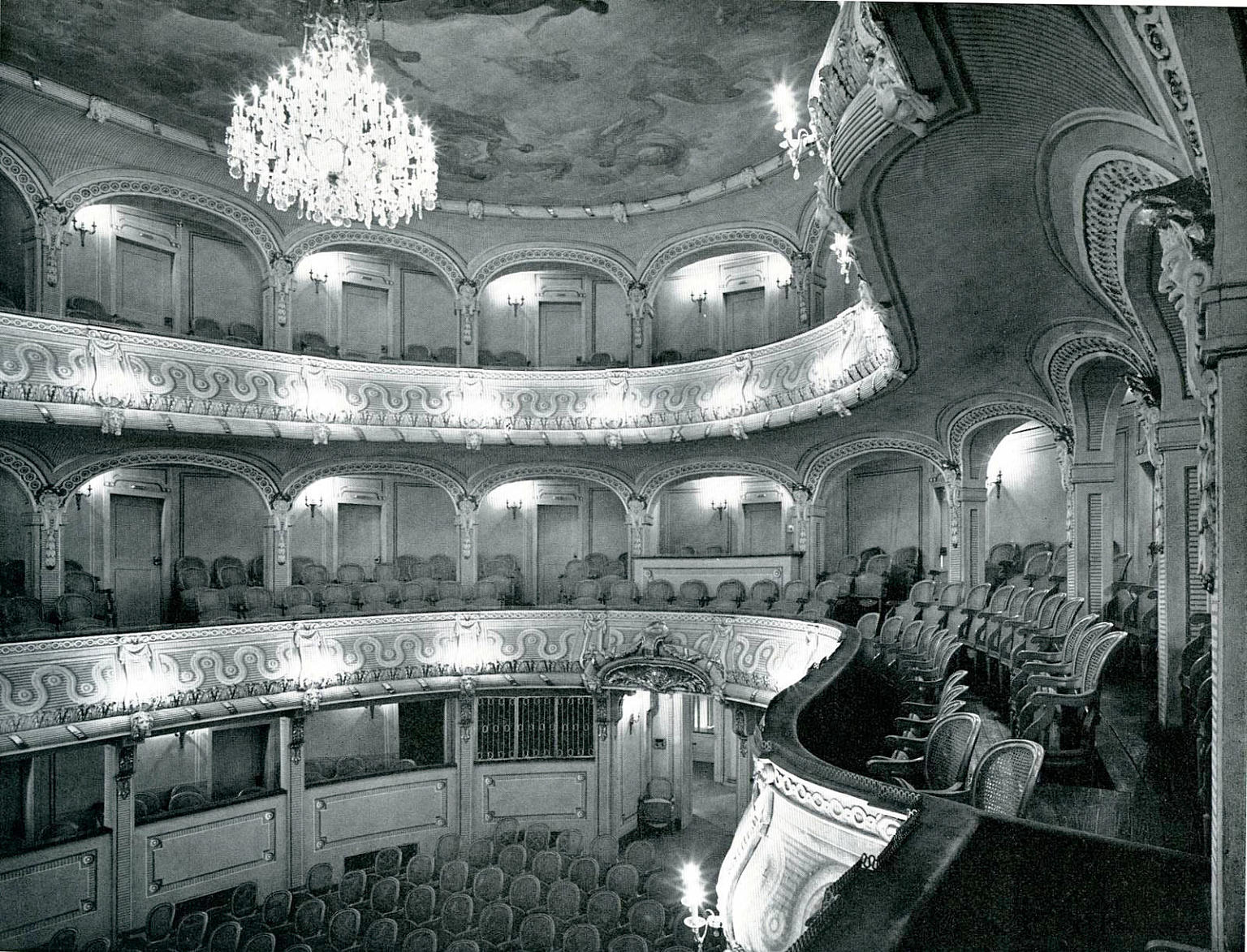 Rokokkoteateret i Schloss Schwetzingen, Tyskland, 1753. Arkitekt: Nicolas de Pigage. Foto: www.theatre-architecture.eu