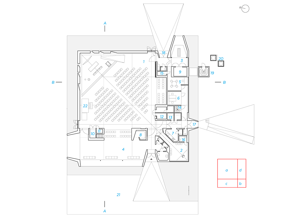 Plan. 1. Kirkerom, 2. Dåpssakristi, 3. Visningsrom, 4. Kirketorg, 5. Sakristi, 6. Kontor, 7. Kjøkken, 8. Garderobe, 9. Kjølerom, 10. Lydmix, 11. Lager kontor, 12. Lager og lysstyring, 13. Lager kjøkken, 14. Nedgang, teknisk rom, 15. Bad prest, 16. Stellerom, 17. Administrasjonsinngang, 18. Pårørende inngang, 19. Nedgang, teknisk rom, 20. Ventilasjonstårn, 21. Kirkebakke, forplass, 22. Orgel. a. Kirkerom, b. Dåpssakristi, c. Kirketorg, d. Administrasjon.