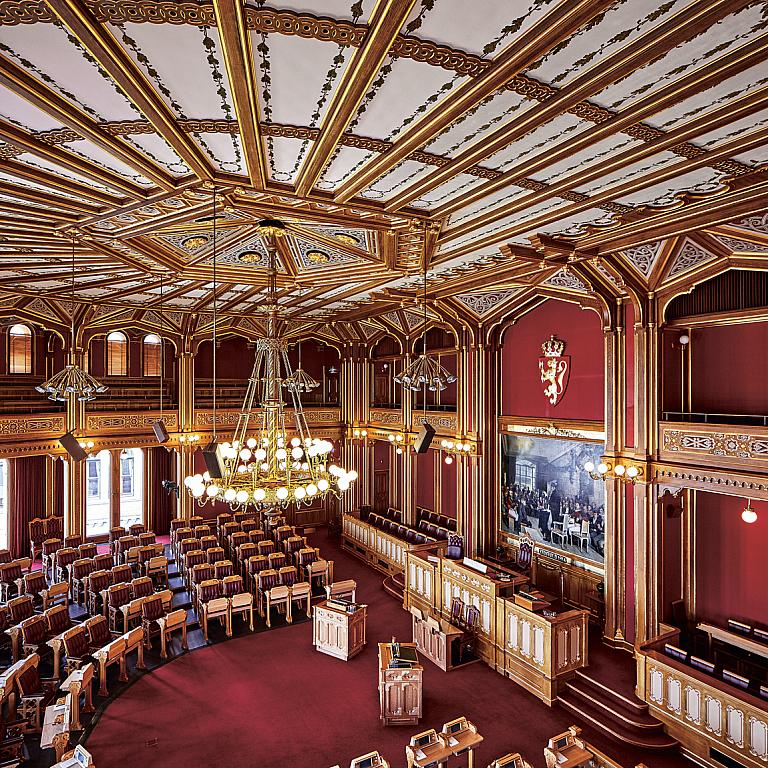 Den nyrestaurerte Stortingssalen i Oslo. Foto: Ivan Brodey