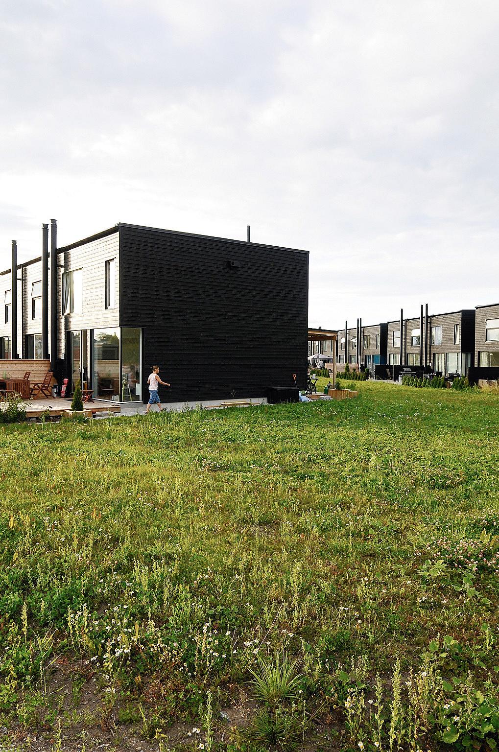 Byggetrinn 4. Flere rekkehus ble solgt til vennepar. Foto: Are Carlsen