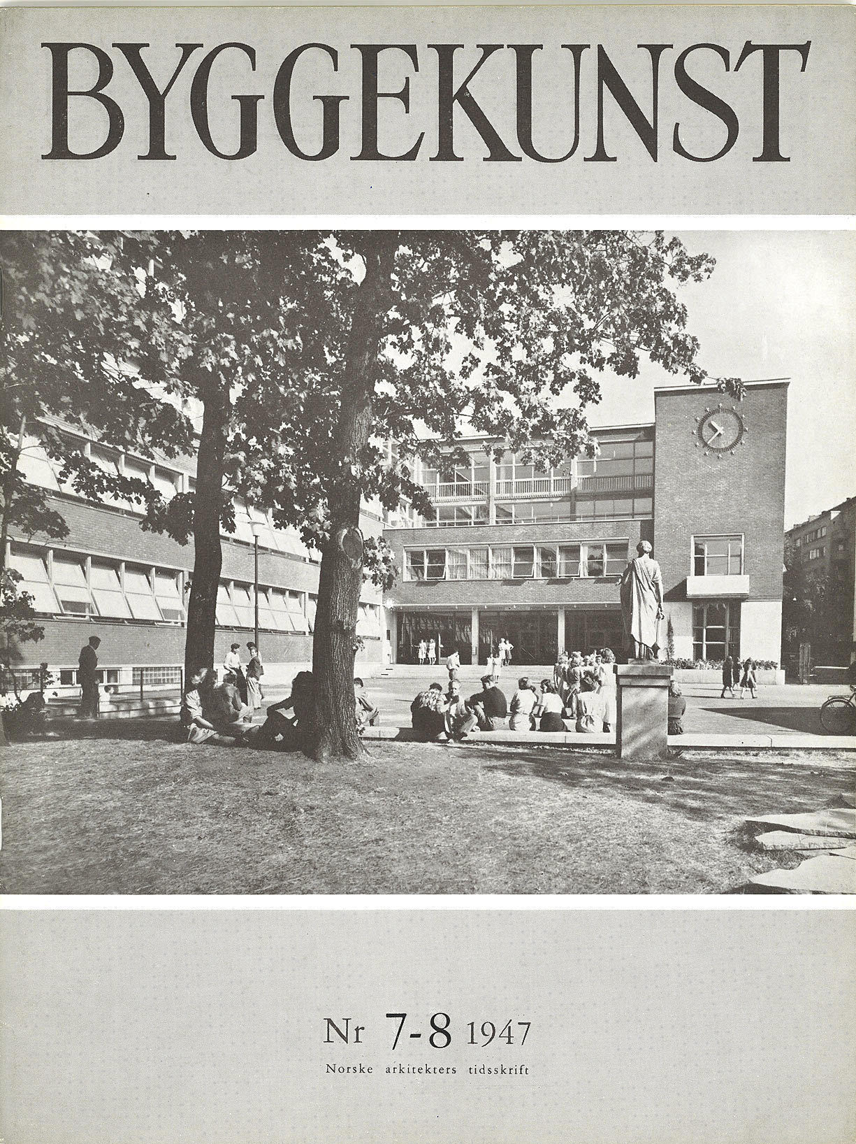 Flyplassens stasjonsbygninger